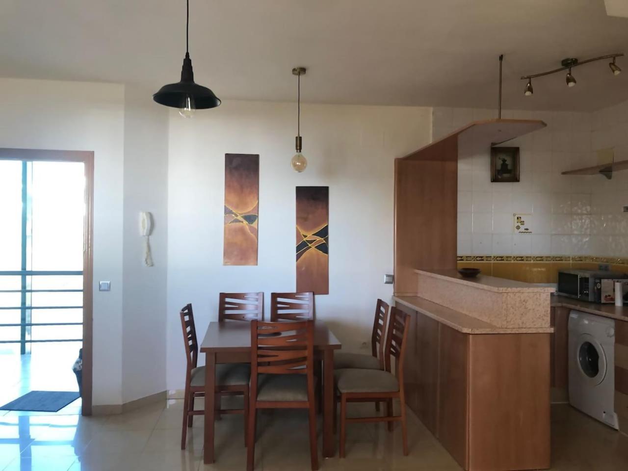 Espectacular Residencial En 1A Linea Con Piscina Apartment Benajarafe Bagian luar foto